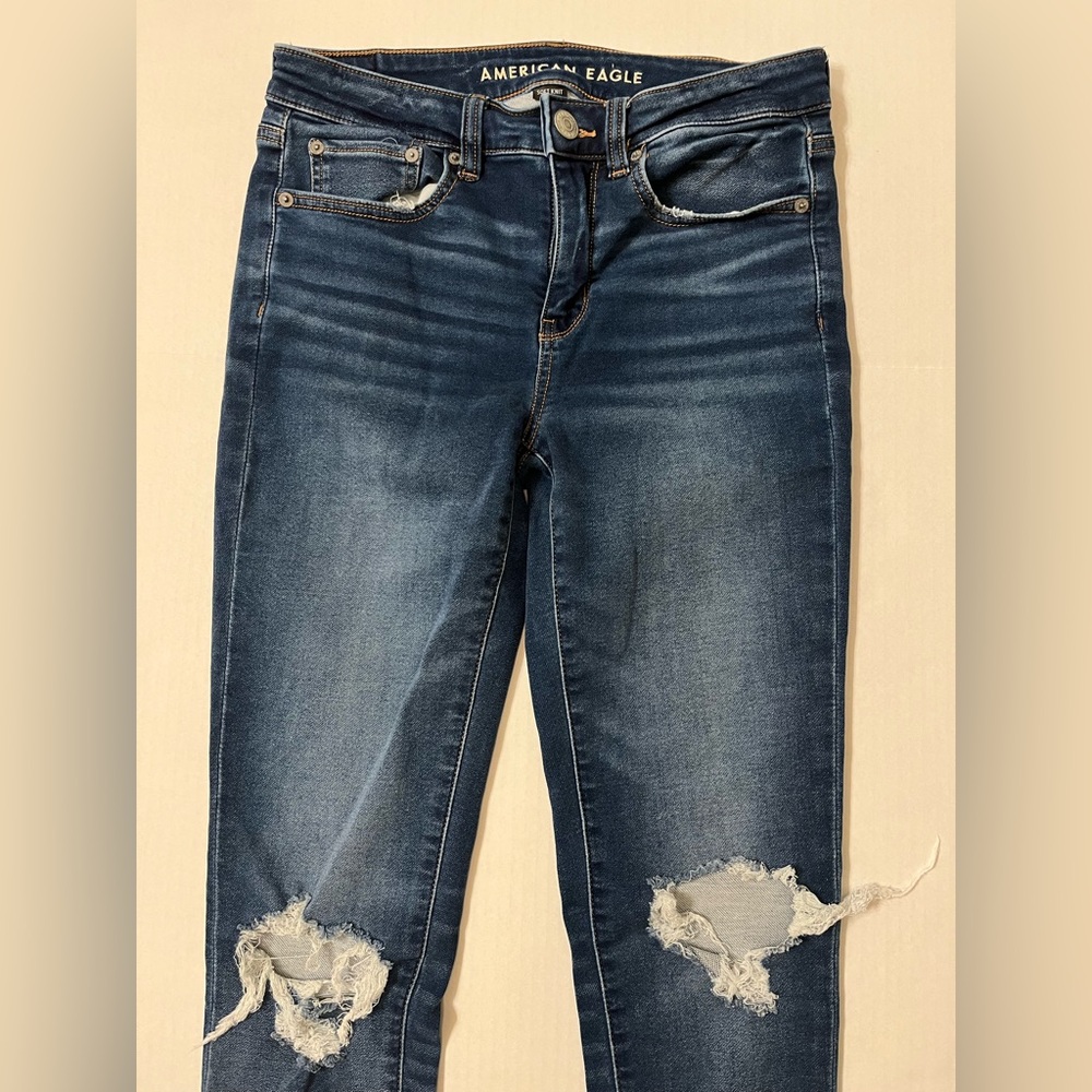 American Eagle Outfitters | Women's Distressed Hi-Rise Soft Knit Skinny Jeans - Picture 3 of 7